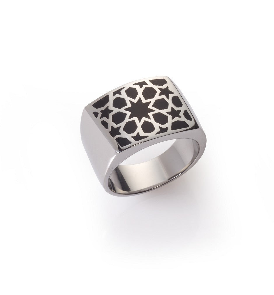 Lama Stainless Steel Black Ring