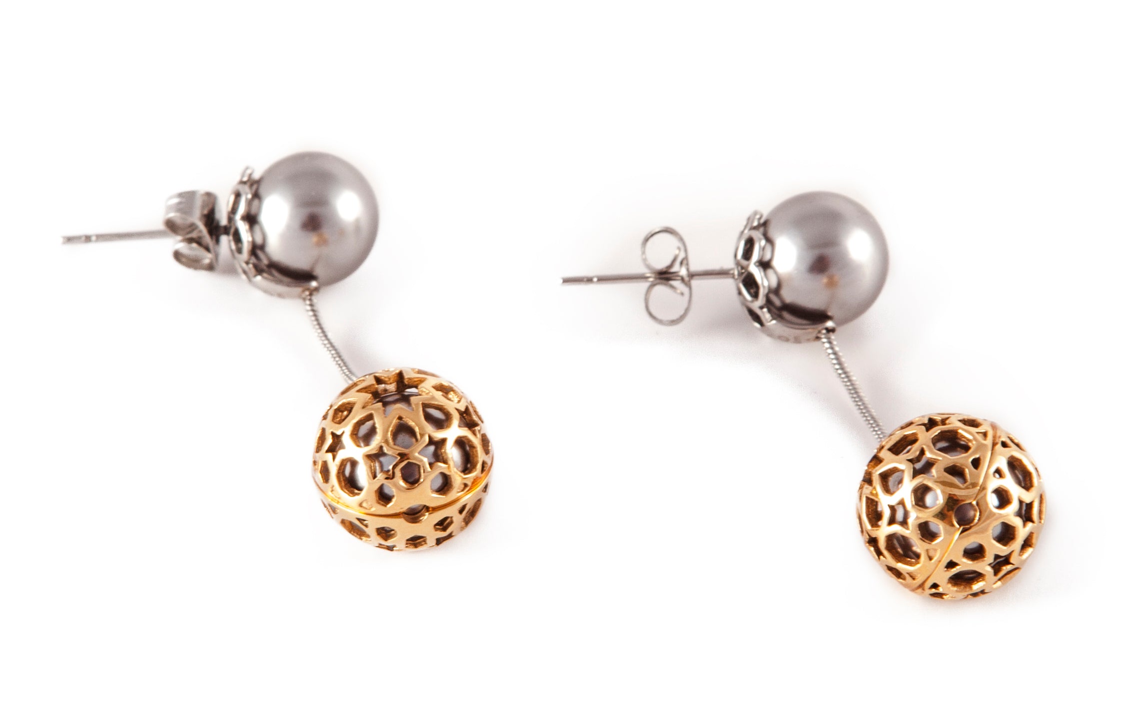 Silver First temptation earrings
