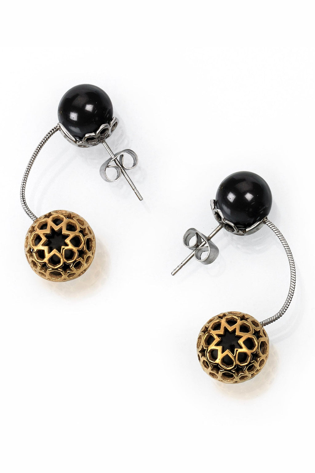 Black First temptation earrings